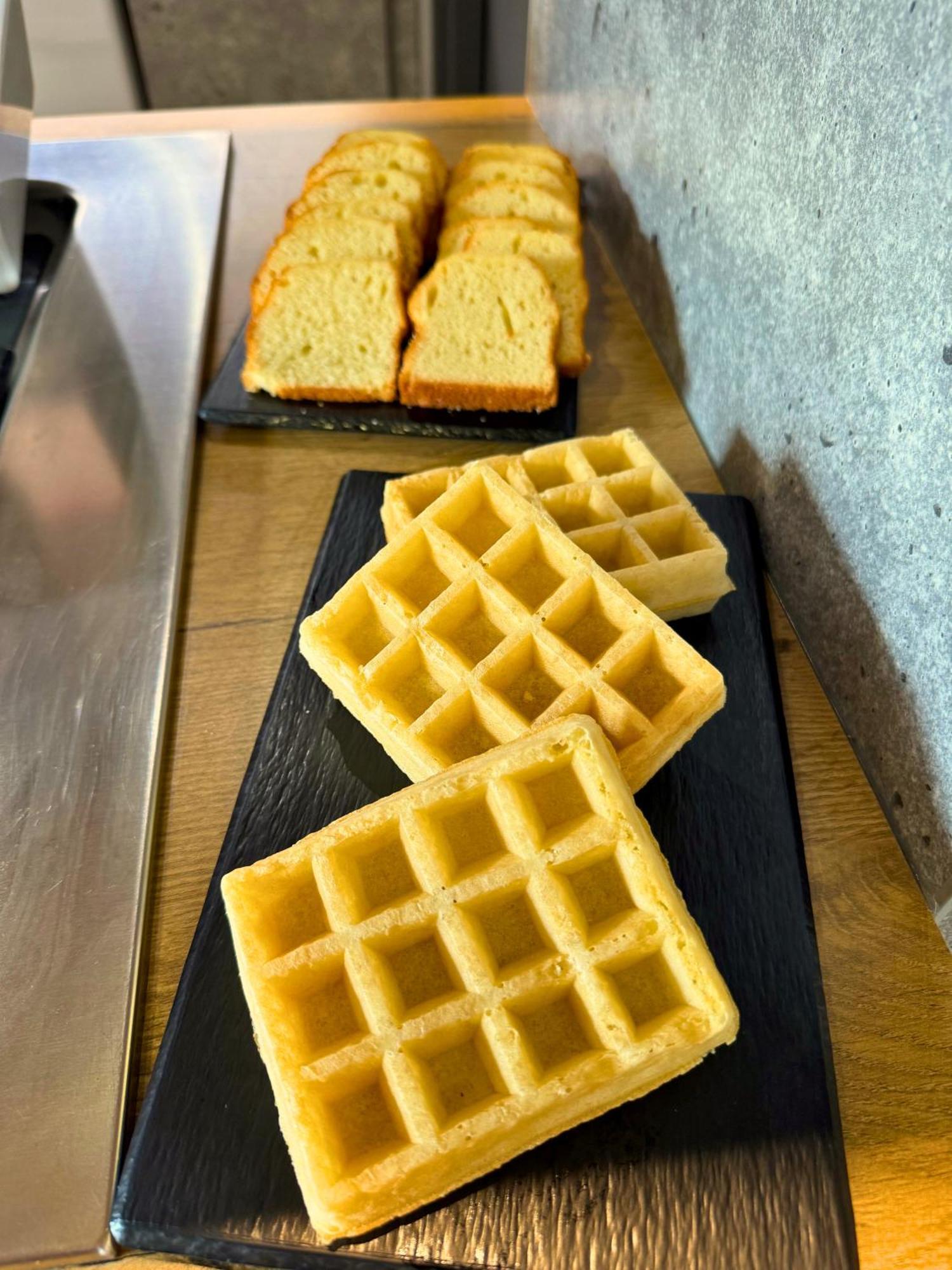 Ibis Budget Coutances Esterno foto