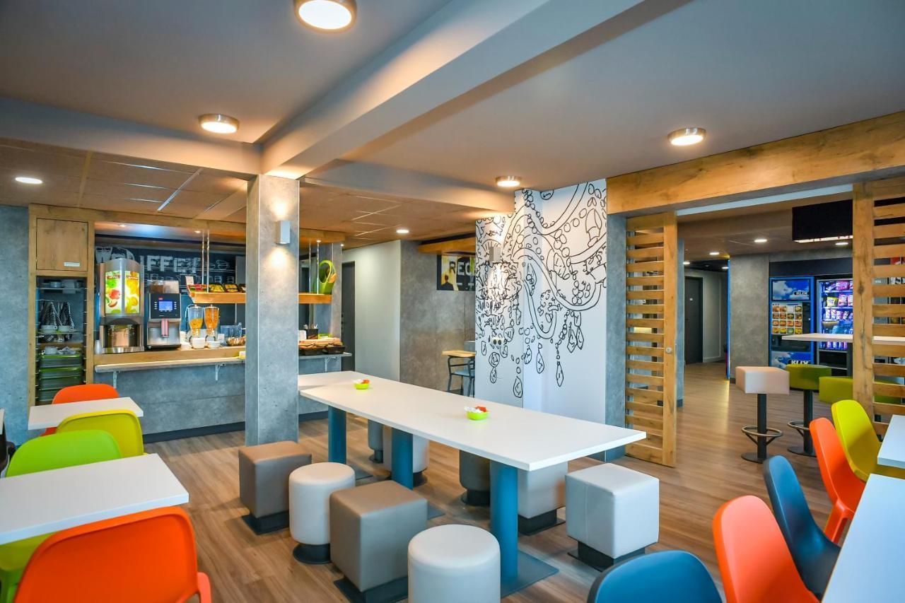 Ibis Budget Coutances Esterno foto