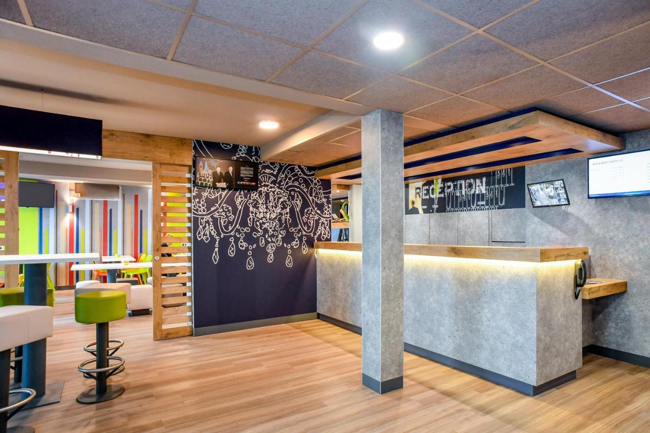 Ibis Budget Coutances Esterno foto